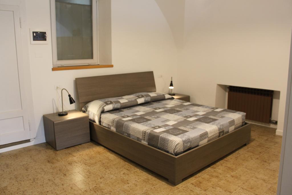 Studio Zu - Lakeside Apartment Riva di Solto Exteriér fotografie